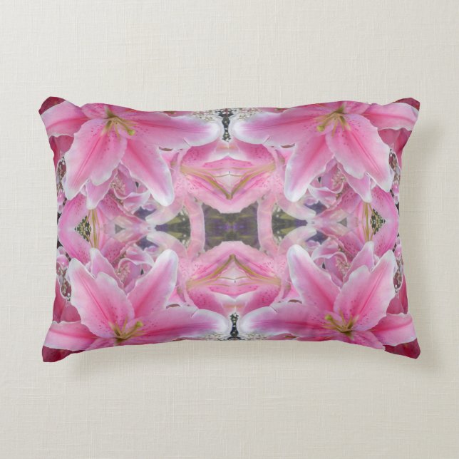 Tommasina Accent Pillow (Front)