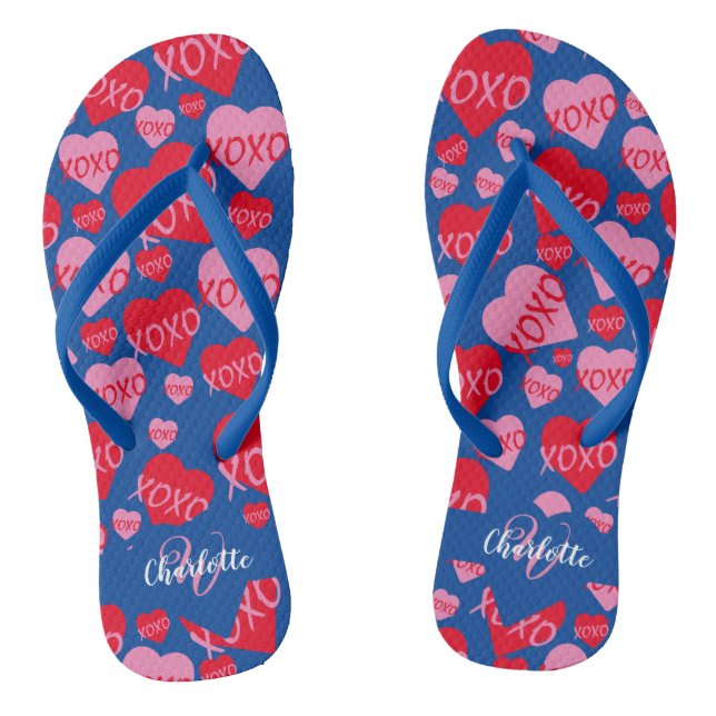 Tongs Coeurs motifs XOXO Aimer Rouge rose bleu Monogramm (Semelle)