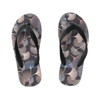 Tongs Enfants Ginkgo feuilles : élégant motif naturel.