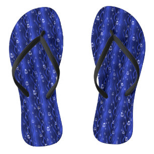Tongs gouttes de pluie sur le métal bleu