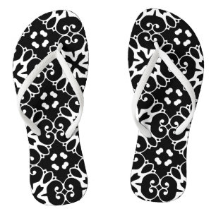 Tongs Moderne noir et blanc damas Graphisme floral flip