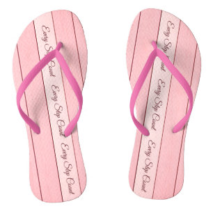 Tongs Motif Bois Vertical Esthétique Couleur Rose