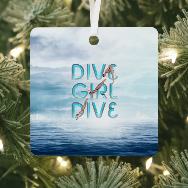 TOP Dive Girl Dive Metal Ornement (Insitu)