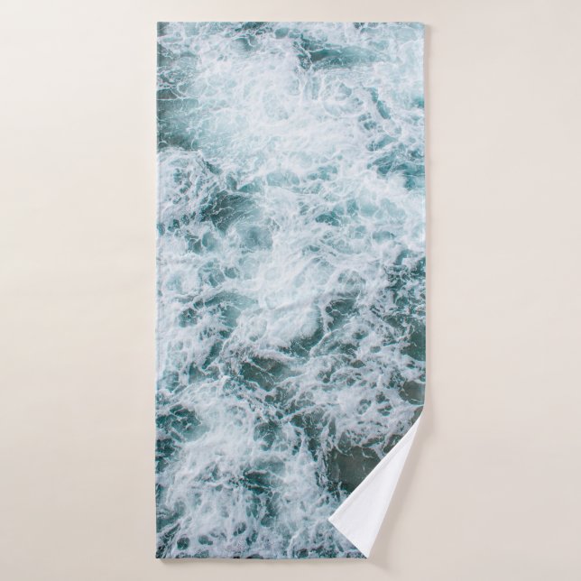 Top view of ocean waves bath towel (Bath Towel)
