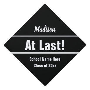 Toque De Diplômé À Dernier ! Funny Black and White Class of 2023 Gr