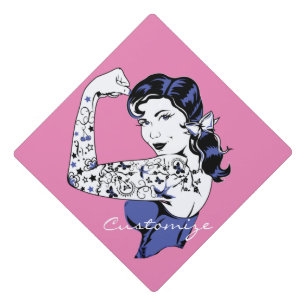 Toque De Diplômé Bras de fille de tatouage vers le haut de