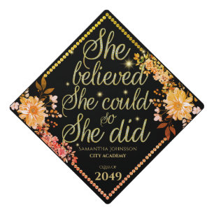 Toque De Diplômé Croyait Ainsi Elle A Fait Black Floral Année Inspi