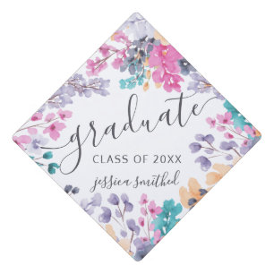 Toque De Diplômé Diplôme en typographie florale sauvage