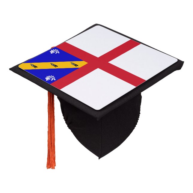 Toque De Diplômé Drapeau de Herm (Incliné)