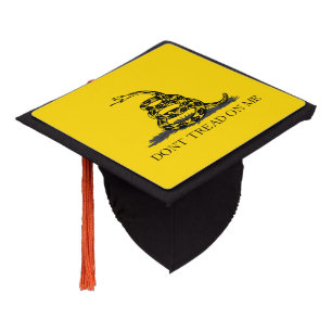 Toque De Diplômé Drapeau Gadsden jaune classique Ne marchez pas sur