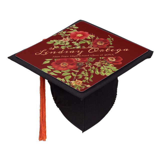 Toque De Diplômé Élégant script Rose sauvage Crimson personnalisé (Incliné)