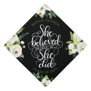 Toque De Diplômé Elle a cru qu'elle pourrait, ainsi elle a fait -