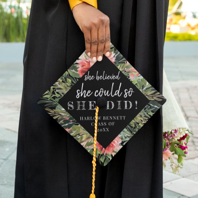 Toque De Diplômé Elle Croyait Qu'Elle Pourrait Inspirer Floral (Créateur téléchargé)