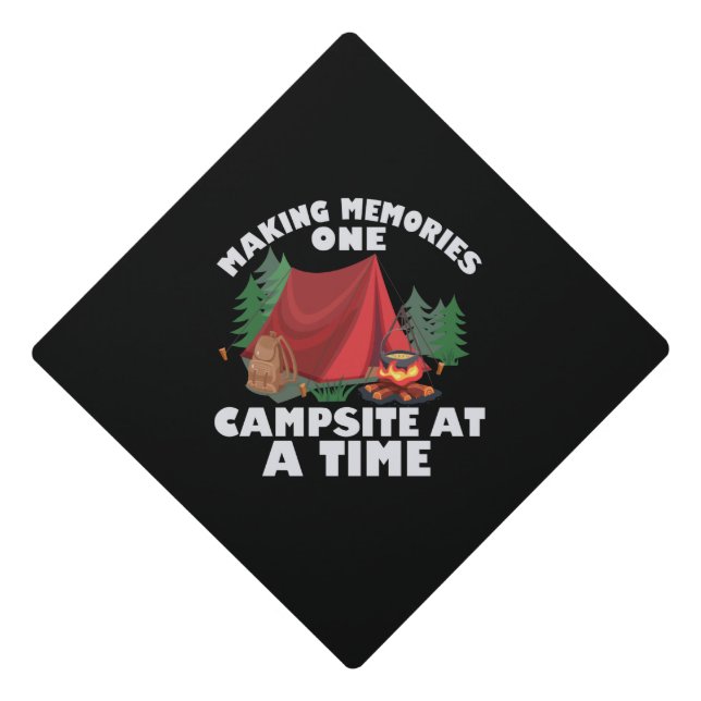 Toque De Diplômé Faire des souvenirs Un camping à l'heure Cadeau ex (Devant)