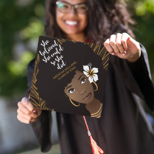 Toque De Diplômé Femme Noire, Elle Croyait Qu'Elle Pourrait, Or & N