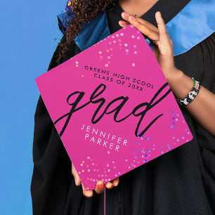 Toque De Diplômé Lycée Moderne De Jeunes Rose Et Confetti