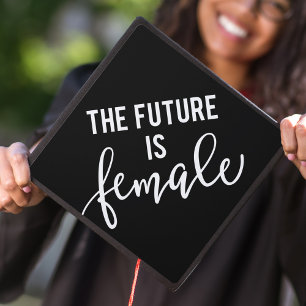 Toque De Diplômé Noir   Le Futur est Féminin