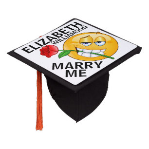 Toque De Diplômé Proposition de mariage