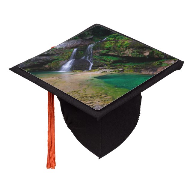 Toque De Diplômé Superbe cascade Virje, Slovénie Poster (Incliné)