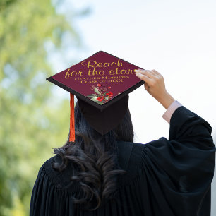 Toque De Diplômé Tendez vers les Étoiles Fleurs rouges d'or de Bo