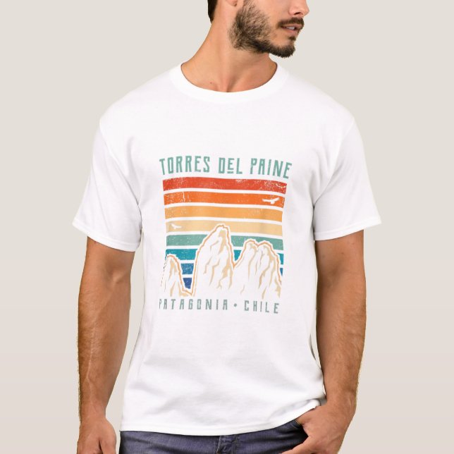 Torres del Paine T Shirt Retro Chile Mountain Hiki (Front)