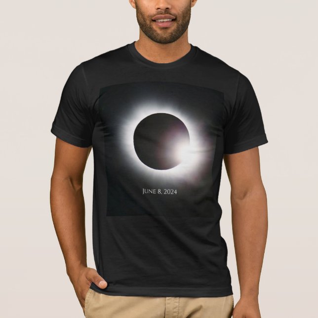Total solar eclipse April 8th  2024 moon sun T-Shirt (Front)