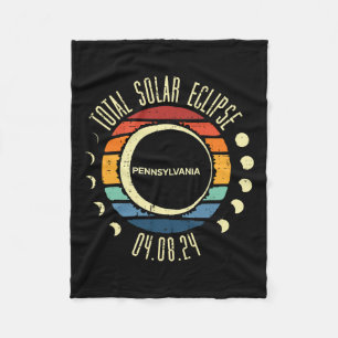 Total Solar Eclipse Pennsylvania Retro 04.08 Men W Fleece Blanket