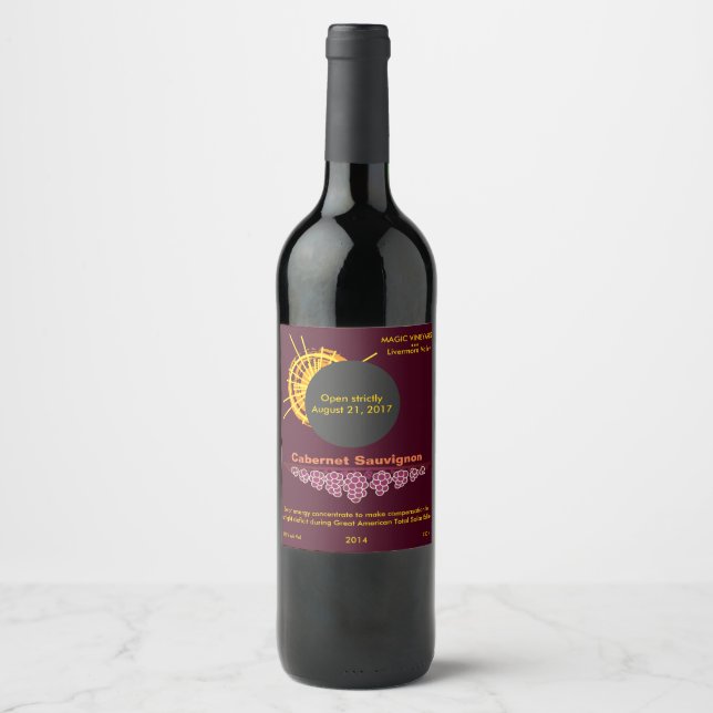 Total Solar Eclipse Sunlight Concentrate funny Wine Label (Front)