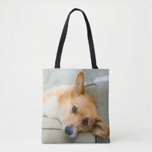 Tote Bag Animaux de bébés cutest   Chiot de Corgi sur canap