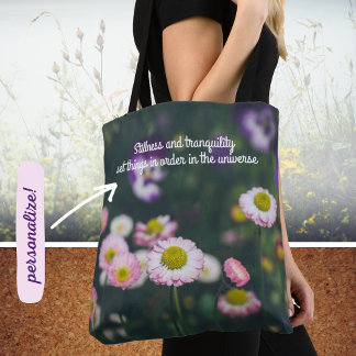 Tote Bag Bouches et panneaux roses dans le jardin verdoyant