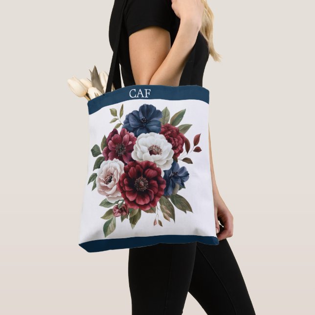 Tote Bag Bouquet de fleurs en burgundy, bleu marine et blan (De près)