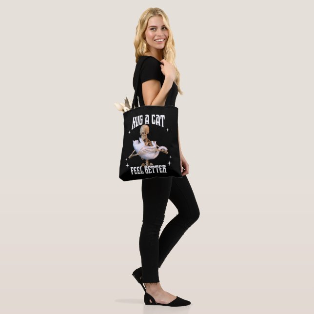 Tote Bag Câlins de chat pour se sentir mieux - Drôle d'art  (Sur le modèle)