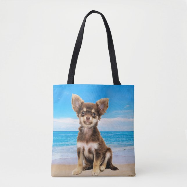 Tote Bag Chihuahua Chig assis sur la plage tropicale (Devant)