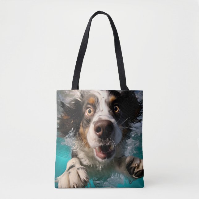 Tote Bag Conception sous-marine de la nage de chien excitée (Devant)