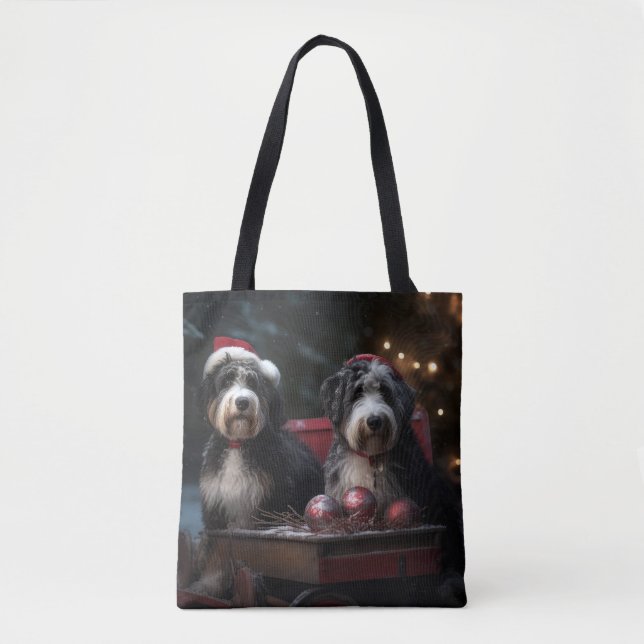 Tote Bag Décor de Noël Bernedoodle Snowy Sleigh (Devant)