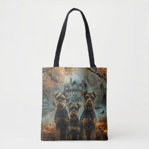 Tote Bag Délice Canin de la Nuit d'Halloween d'Airedale