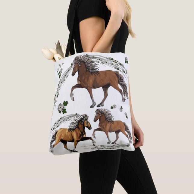 Tote Bag Elska et les fleurs ont gagné le cheval islandais (De près)