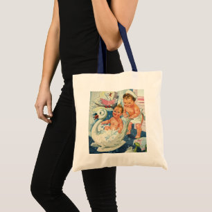 Tote Bag Enfants vintage jouant avec des bulles dans une ba