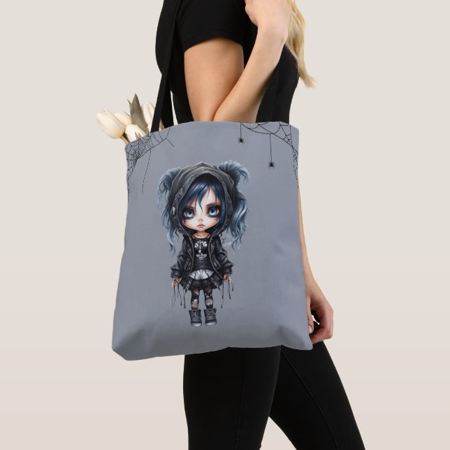 Tote Bag Fille gothique avec toiles d'araignées et araignée (De près)