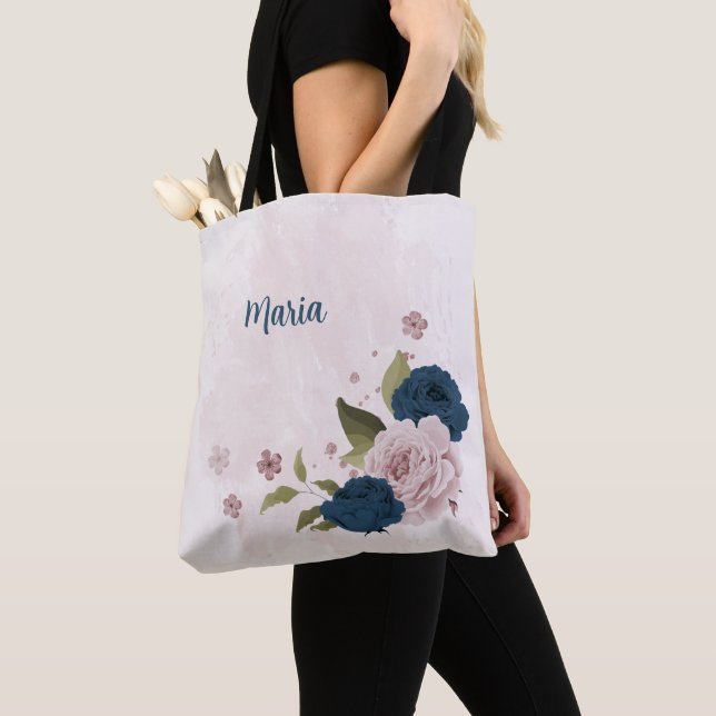 Tote Bag fleurs roses bleu marine  (De près)