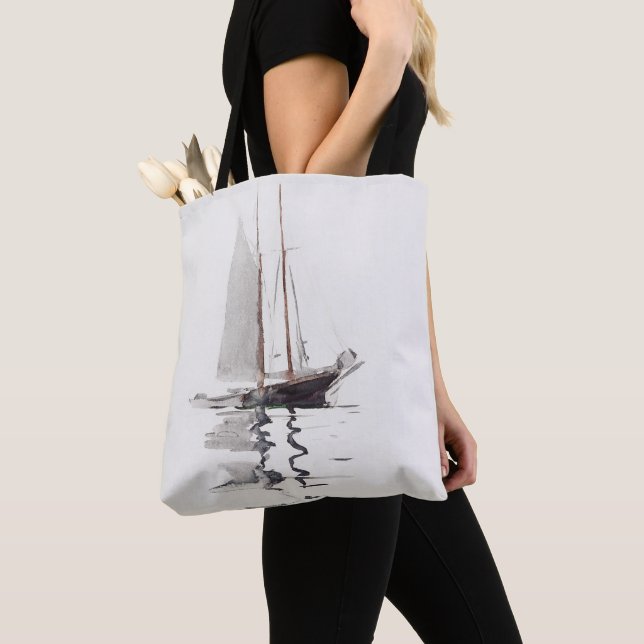 Tote Bag Goélette à deux mâts avec Dory par Winslow Homer (De près)