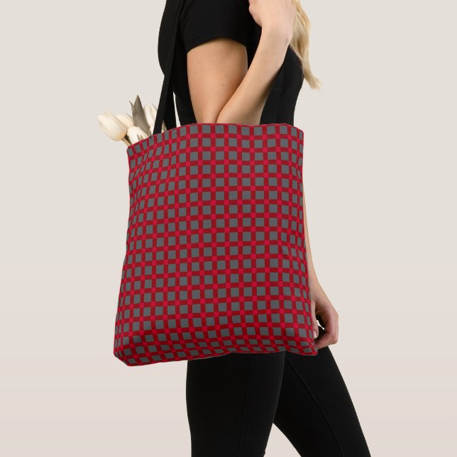 Tote Bag gris rouge motif écossais sans à damiers (De près)