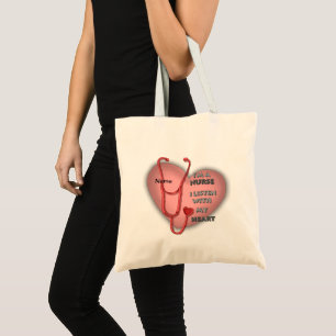 Tote Bag Grosse infirmière au coeur rouge