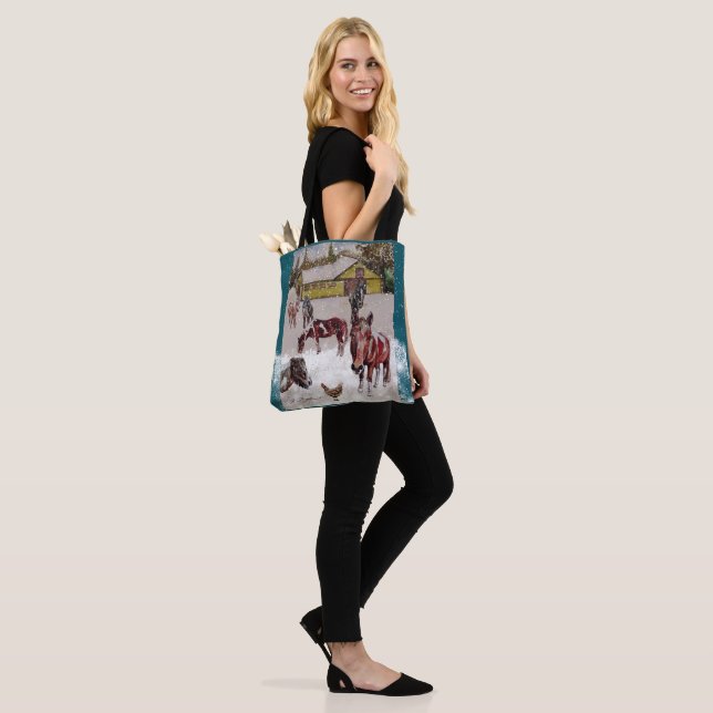 TOTE BAG HIVER AU RANG WEST HILLS (Sur le modèle)