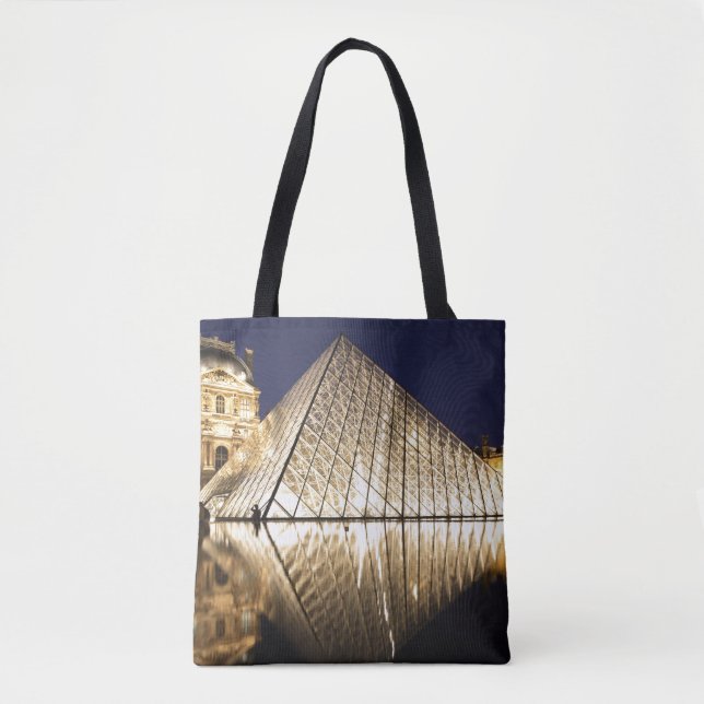 Tote Bag La vue nocturne sur la pyramide de verre du Musée  (Devant)
