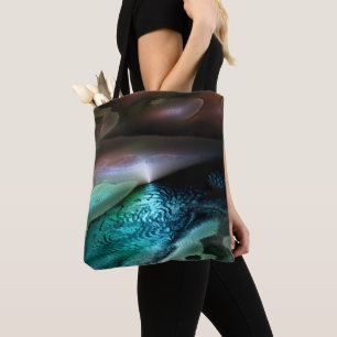 Tote Bag Lac avec des ondulations dans le désert de nuit, n