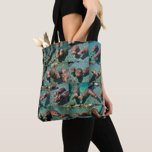 Tote Bag Les hippopotames en jeu : Un paradis d'étang
