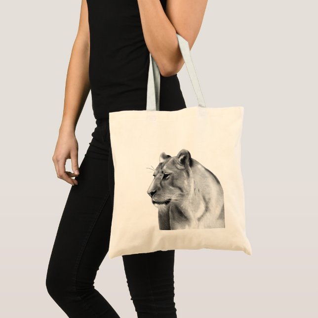 Tote Bag Lion femelle Lionne de croquis de charbon (Devant (produit))