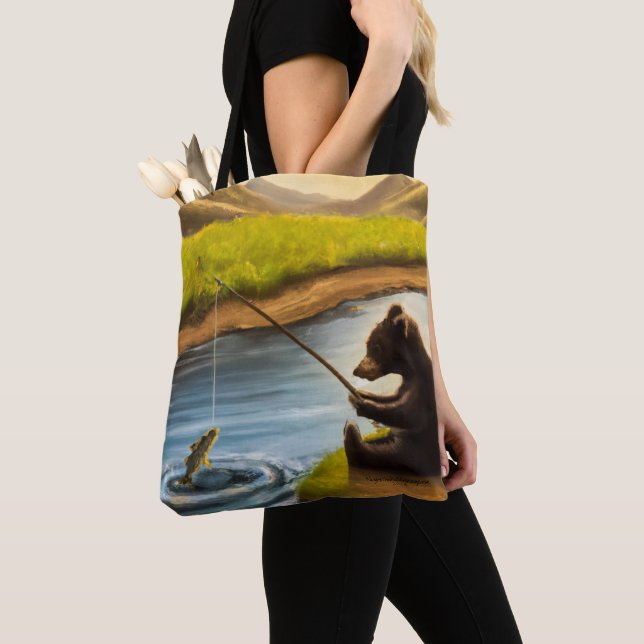 Tote Bag L'ours de pêche Fourre-tout (De près)