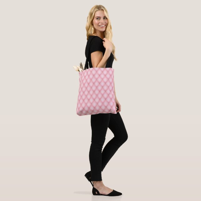Tote Bag Luxueux Motif en diamant verni rose (Sur le modèle)